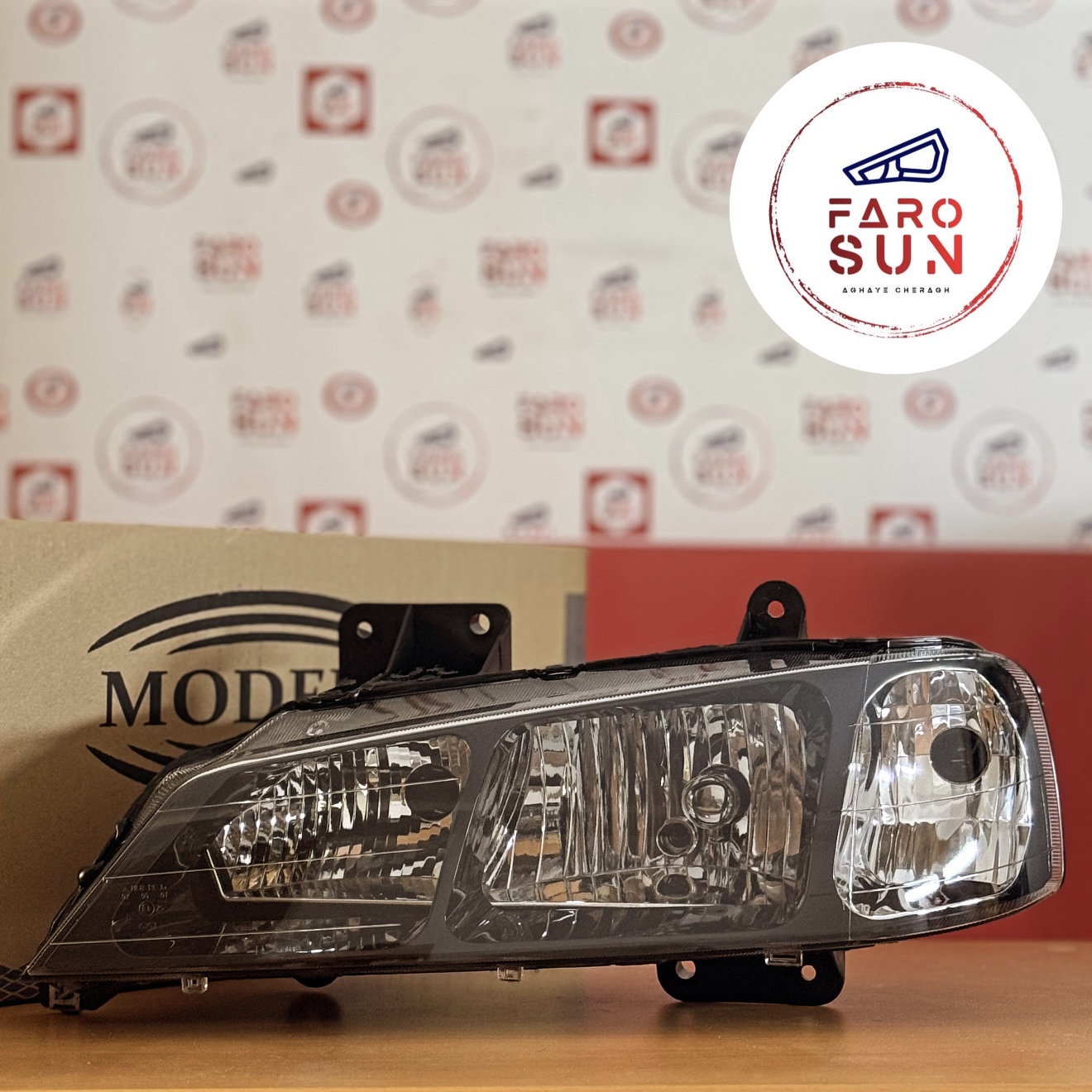 چراغ جلوی پژو پارس بهینه برند مدرن صنعت (سمت چپ)